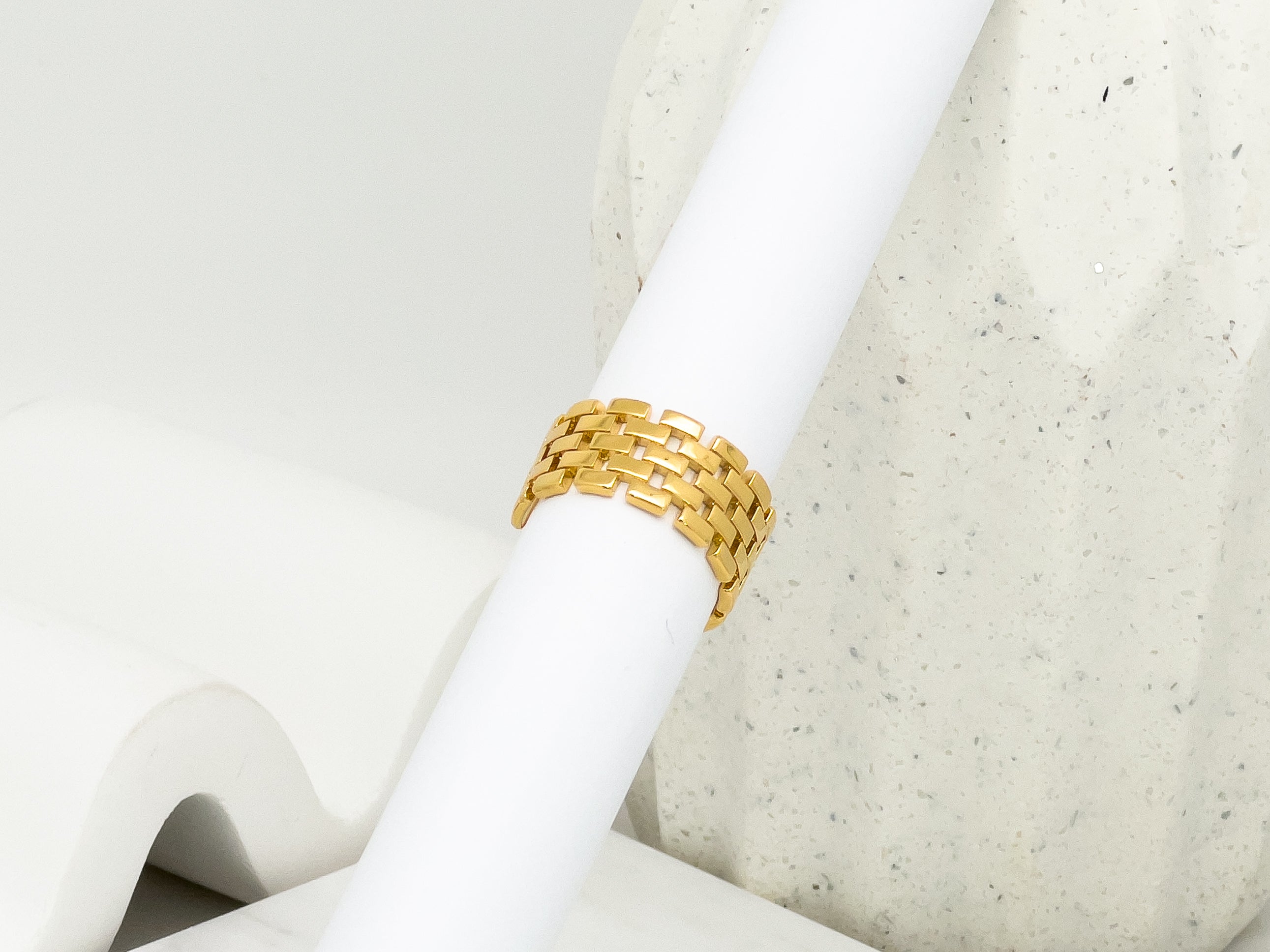 Miranda Chunky Gold Chain Ring - Everyday Fashion Jewelry | chic chic bon