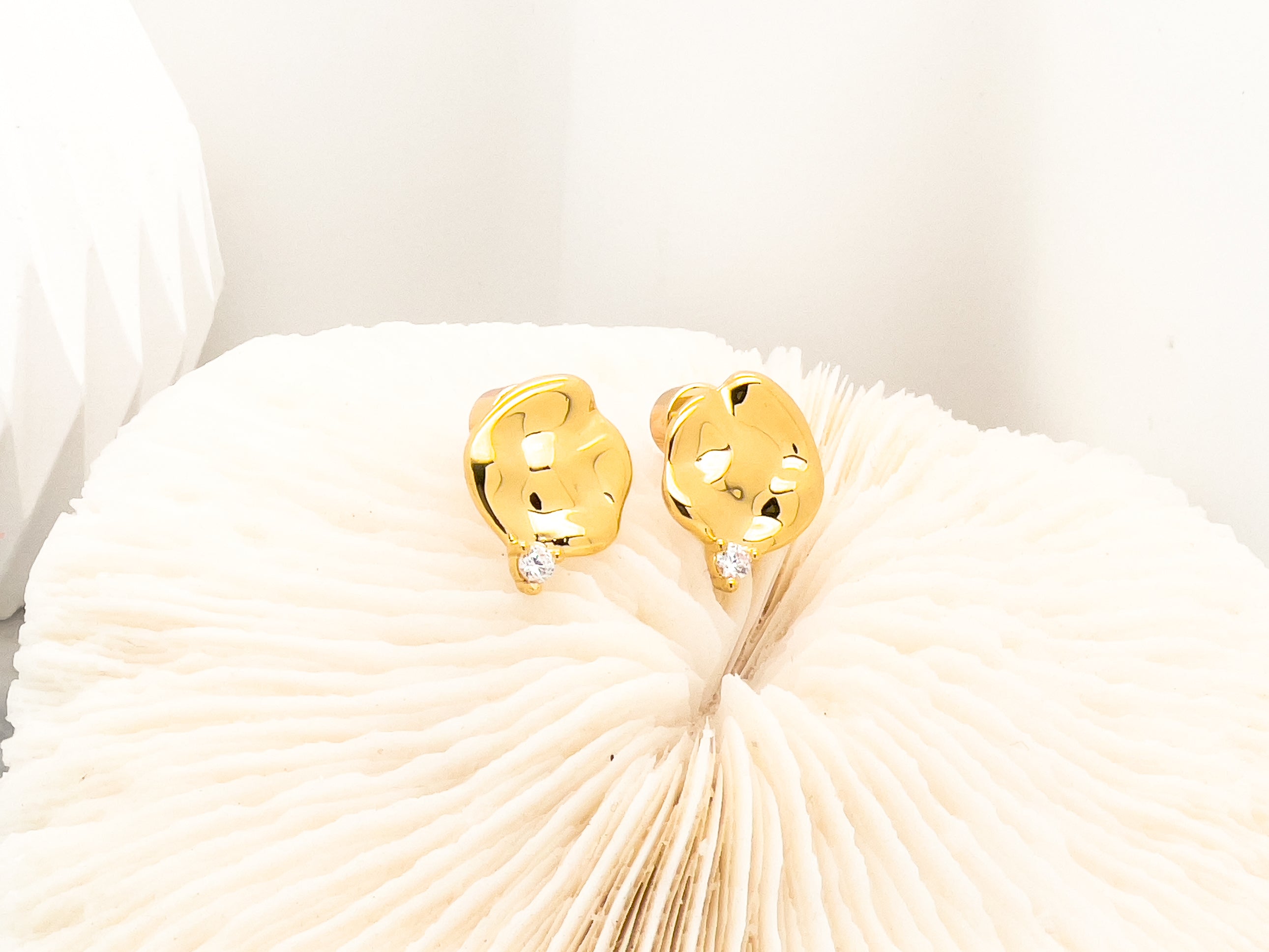 Leah Bumpy Gold Stud Earrings - Fashion Jewelry  | Chic Chic Bon
