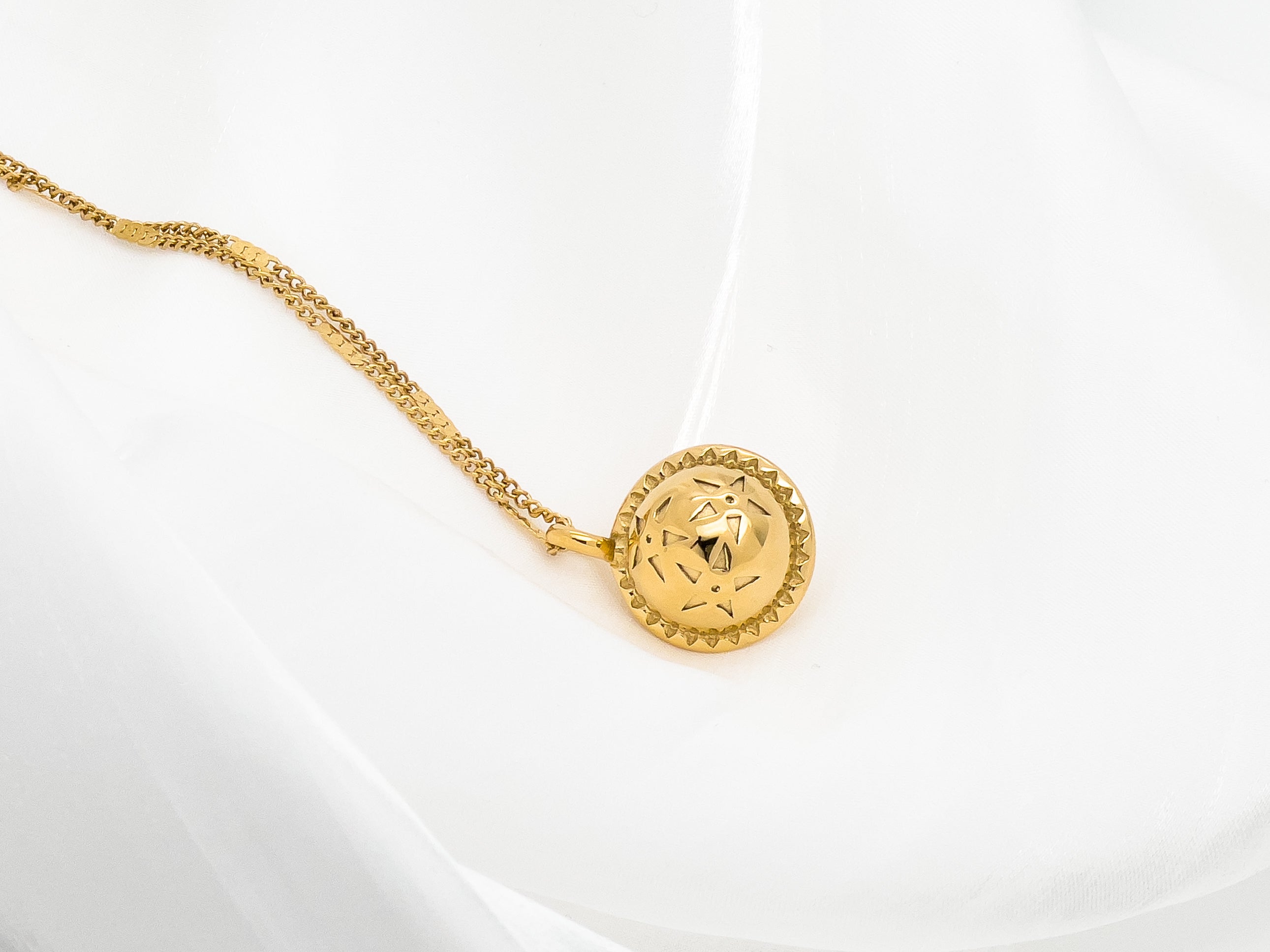 Cosmos Ball Pendant Necklace - Everyday Jewelry | Chic Chic Bon