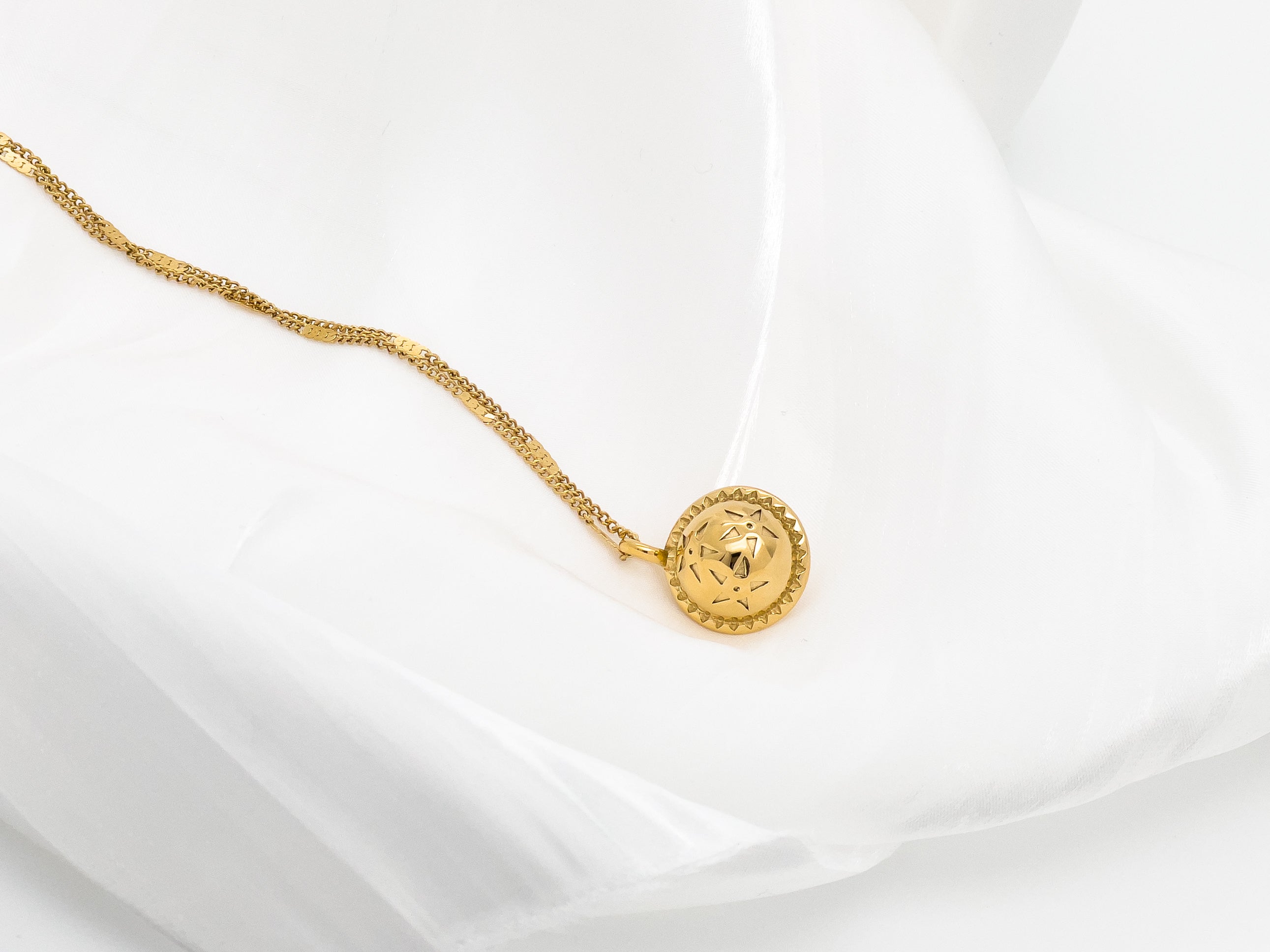 Cosmos Ball Pendant Necklace - Everyday Jewelry | Chic Chic Bon