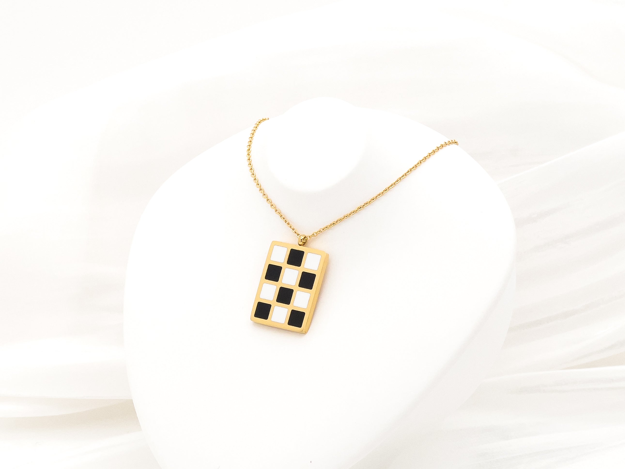 Mason Checkered Pendant Necklace  - Everyday Jewelry | Chic Chic Bon