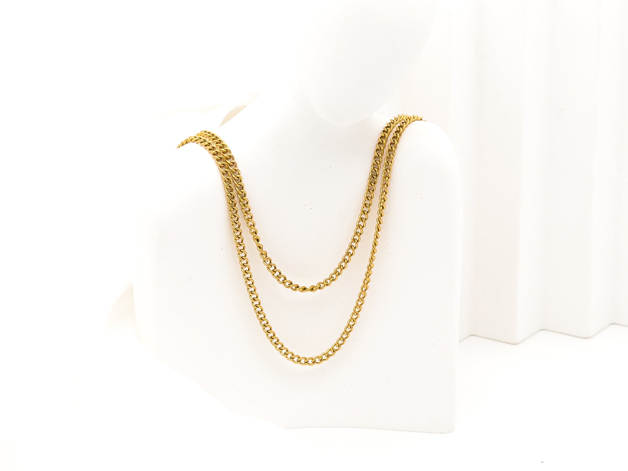 Double layered gold chain necklace