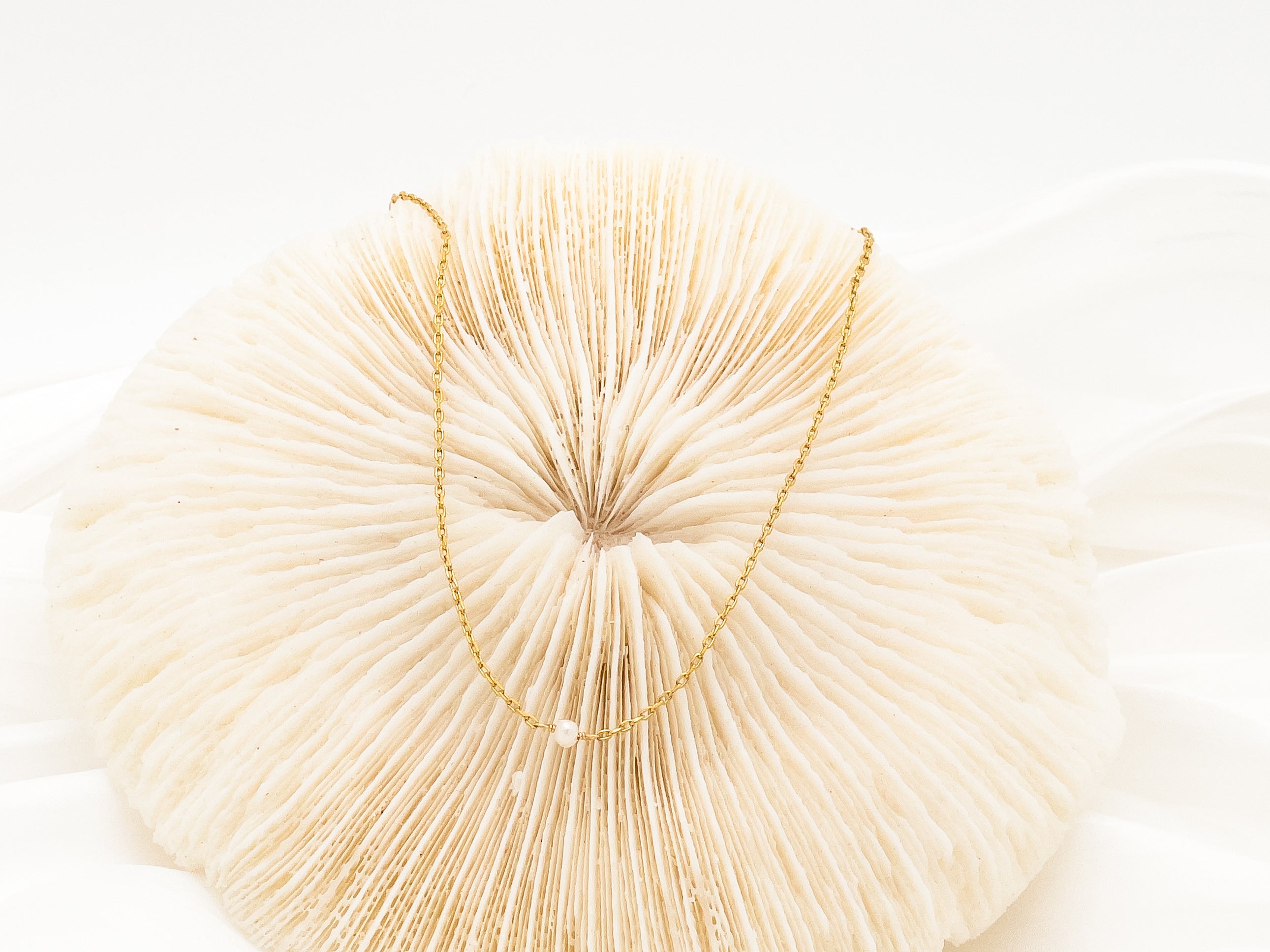 Pearl Venus Layered Chain Necklace - Everyday Jewelry | Chic Chic Bon