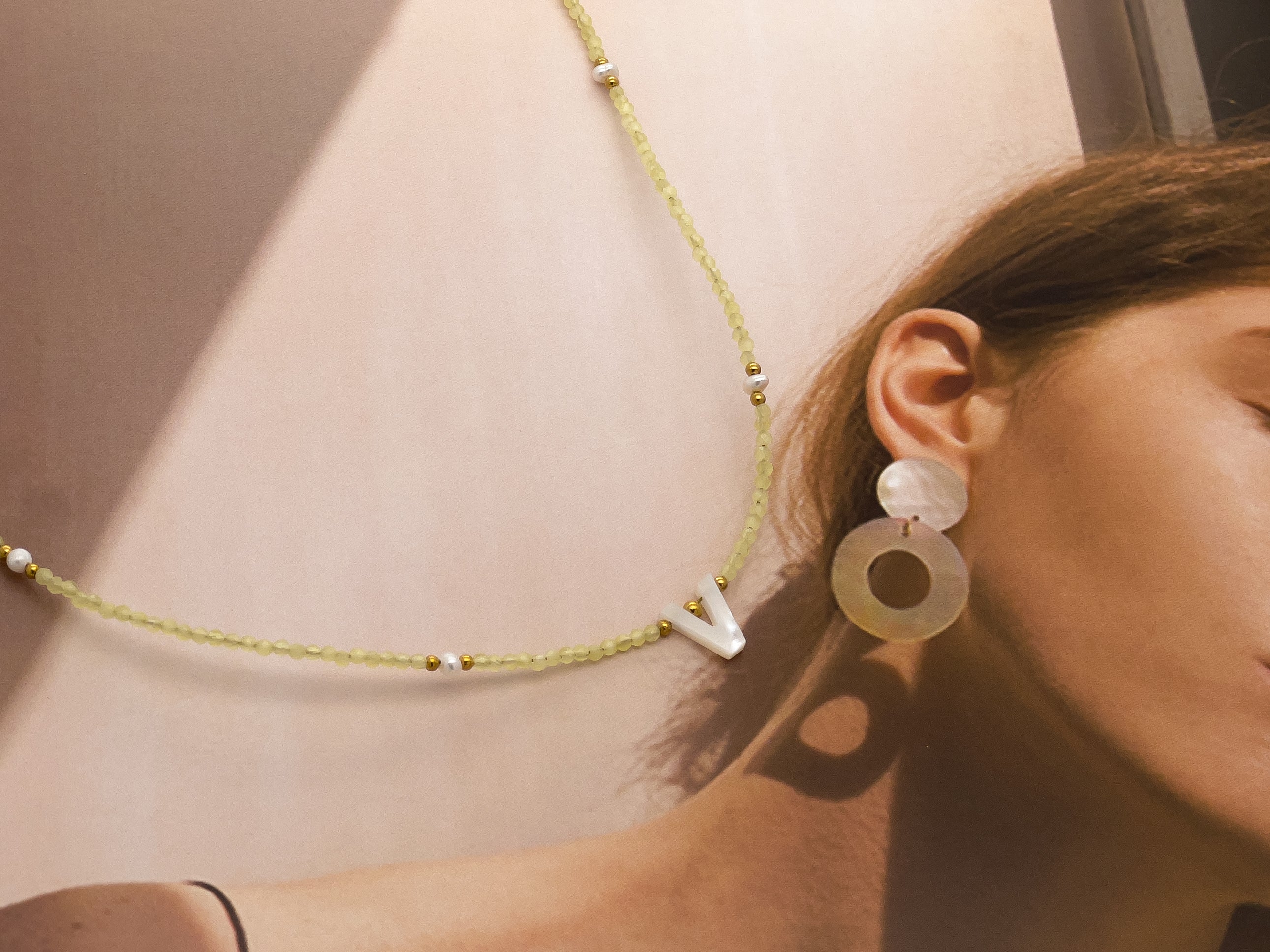 Vienna Pearl Gem Choker Necklace - Everyday Jewelry | Chic Chic Bon
