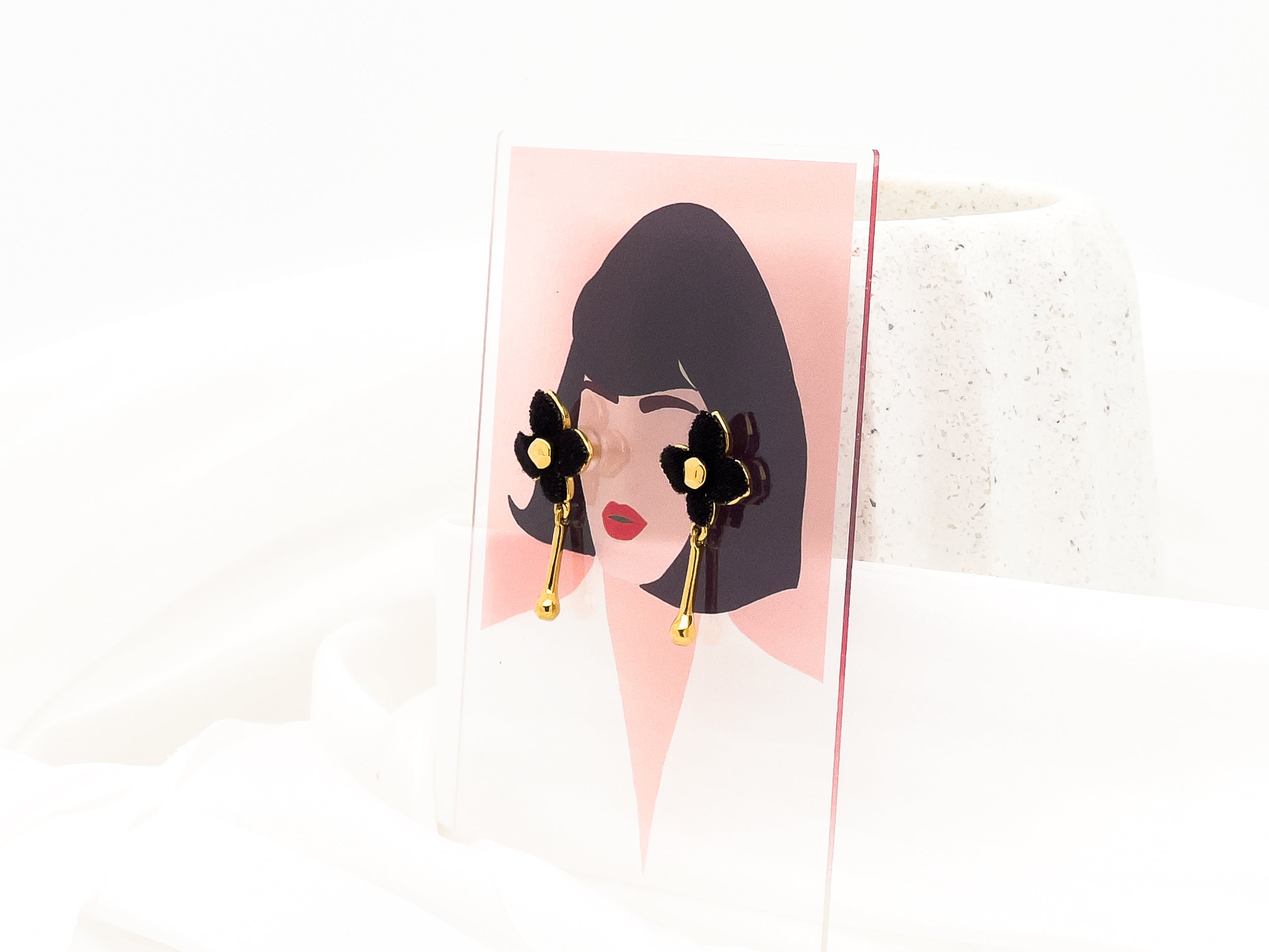 Vivienne Four Black Leaves Gold Drop Earrings  - Fashion Jewelry  | Chic Chic Bon