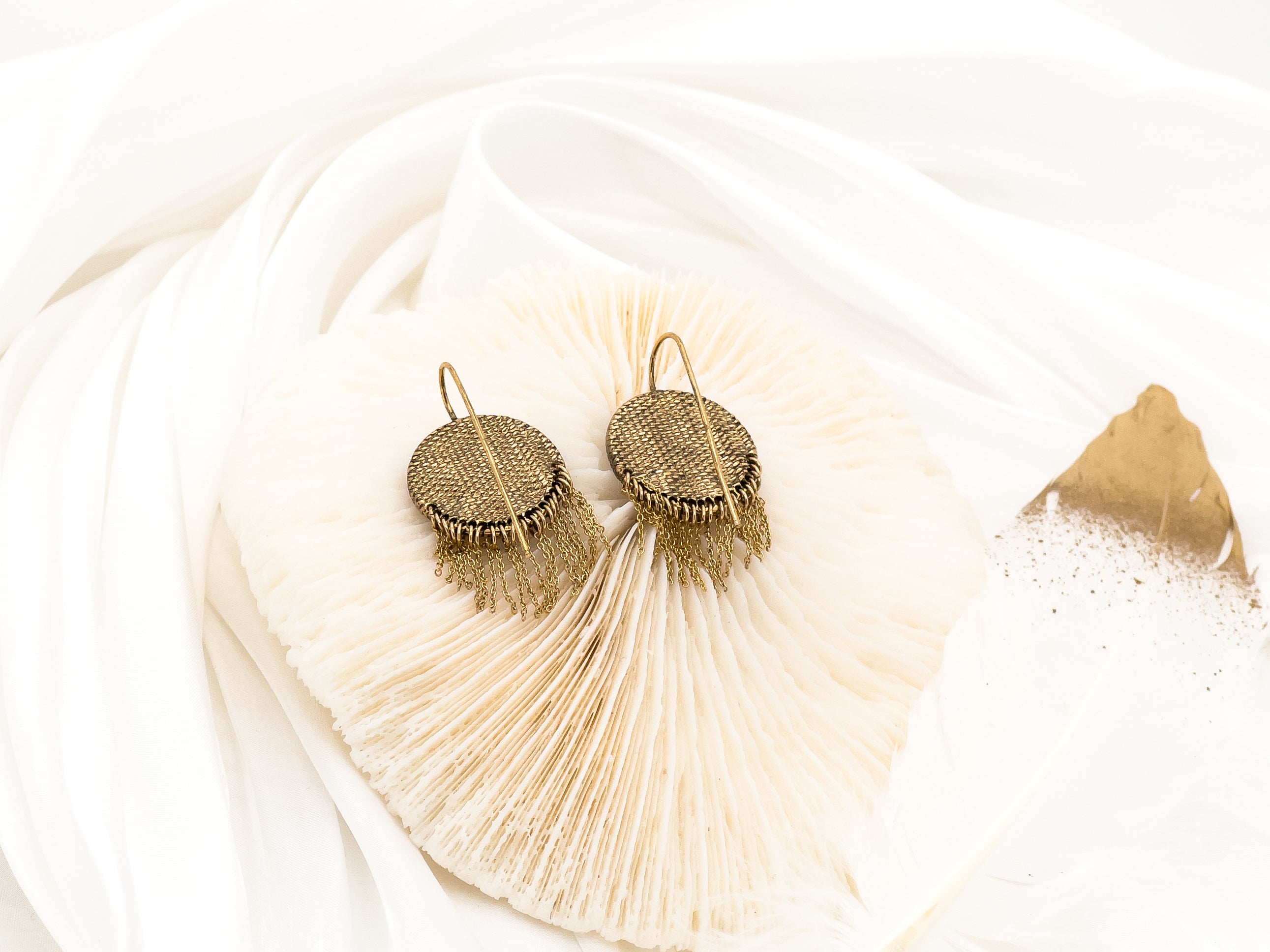 Moonlight Gold Vintage Thread Hook Earrings - Everyday Jewelry  | chic chic bon