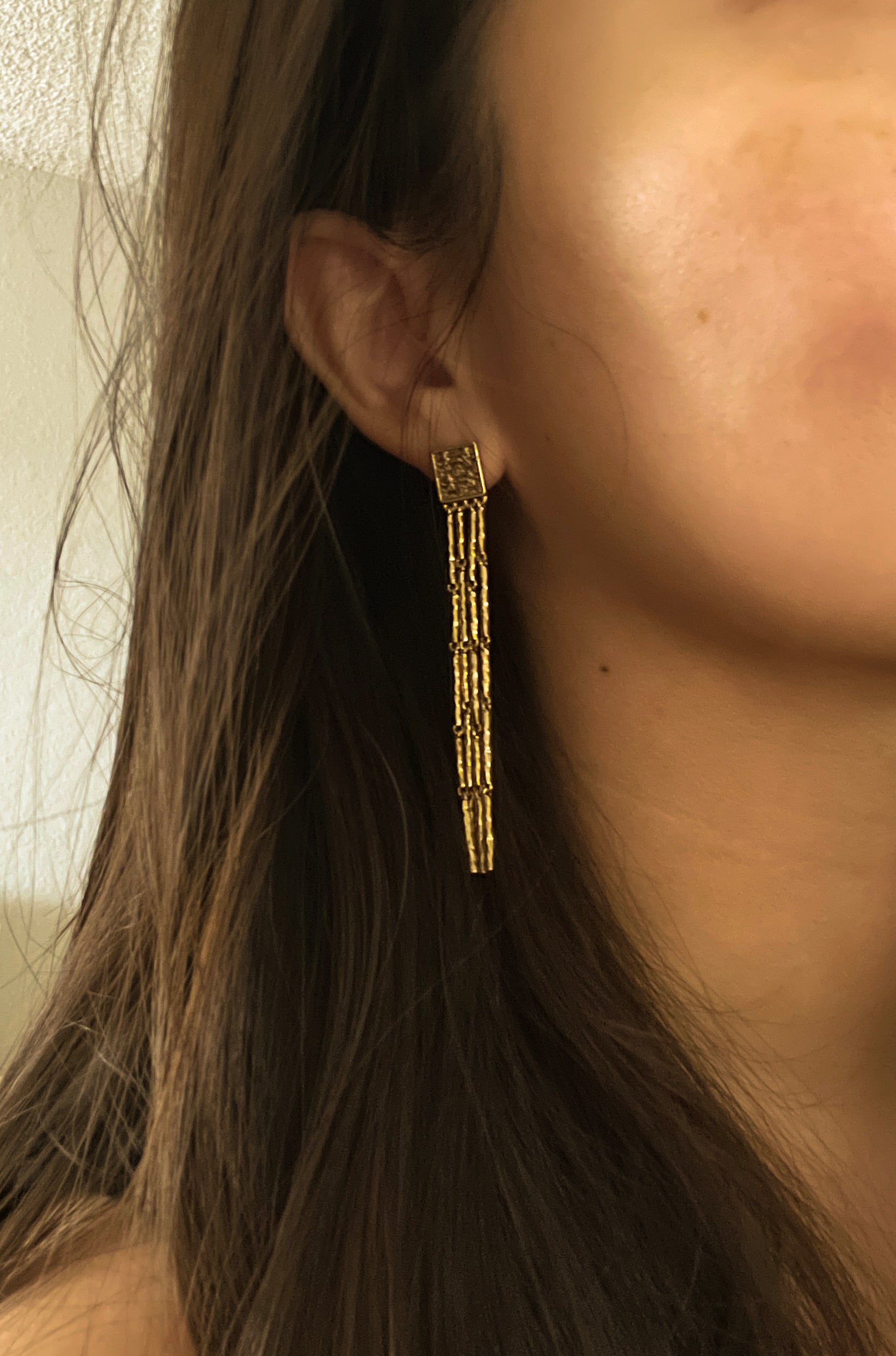 Vintage Hammered gold drop earrings